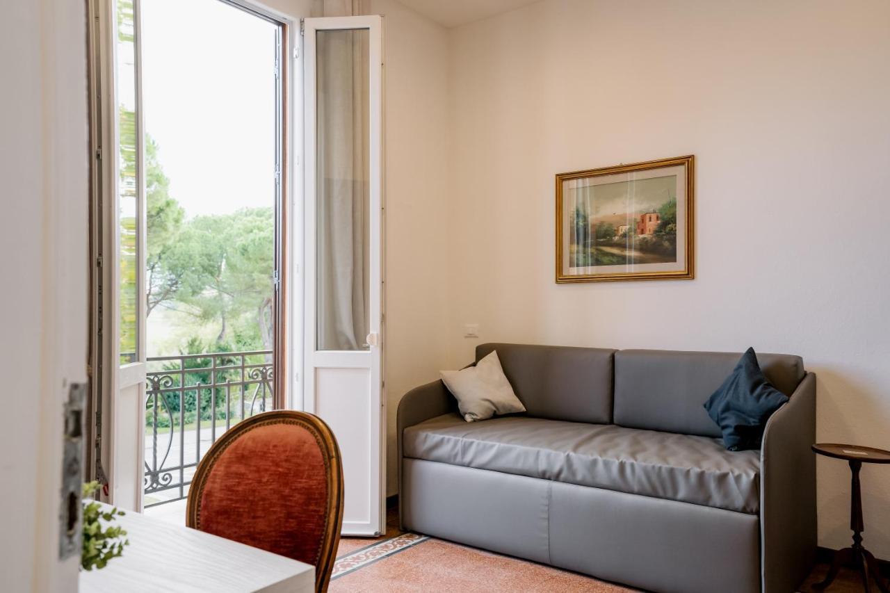 Lami Room & Apartment คาสเทลซานเปียโตรแตร์เม ภายนอก รูปภาพ