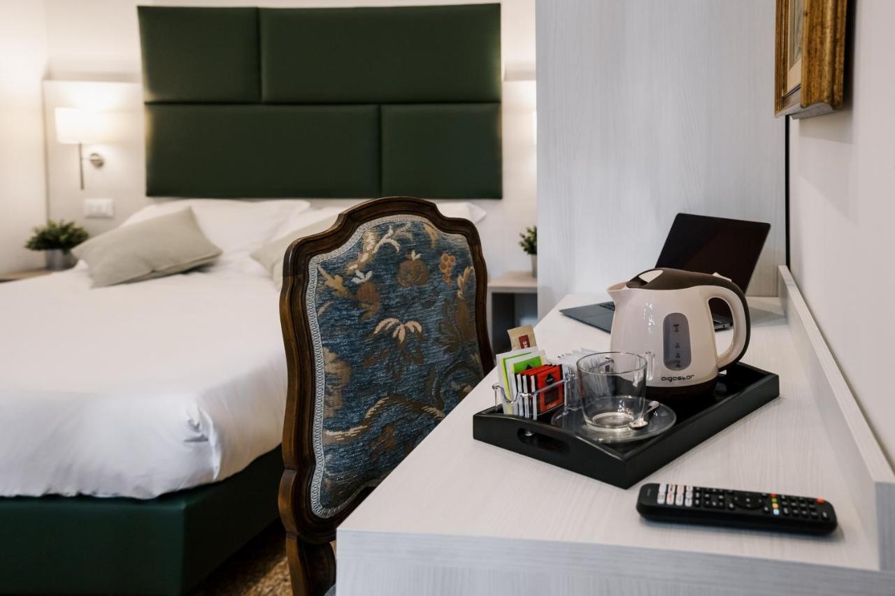Lami Room & Apartment คาสเทลซานเปียโตรแตร์เม ภายนอก รูปภาพ